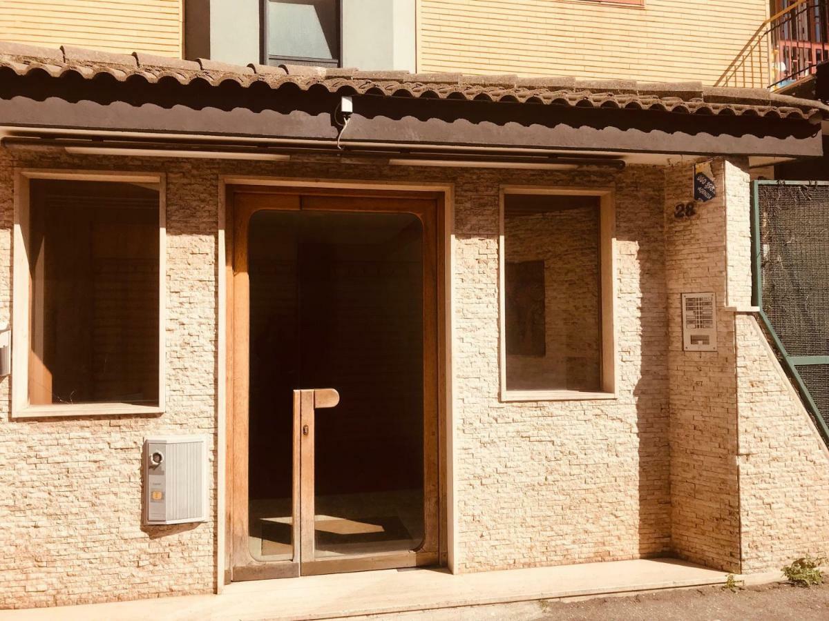 Raya 28 Bed & Breakfast Bari Exterior photo